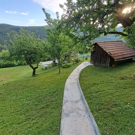 Moderno Opremljena Hisa Z Odmaknjeno Lokacijo Ferienhaus